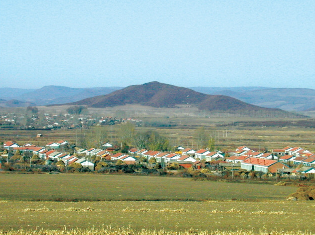 대조영의 발해 건국지, 동모산 전경