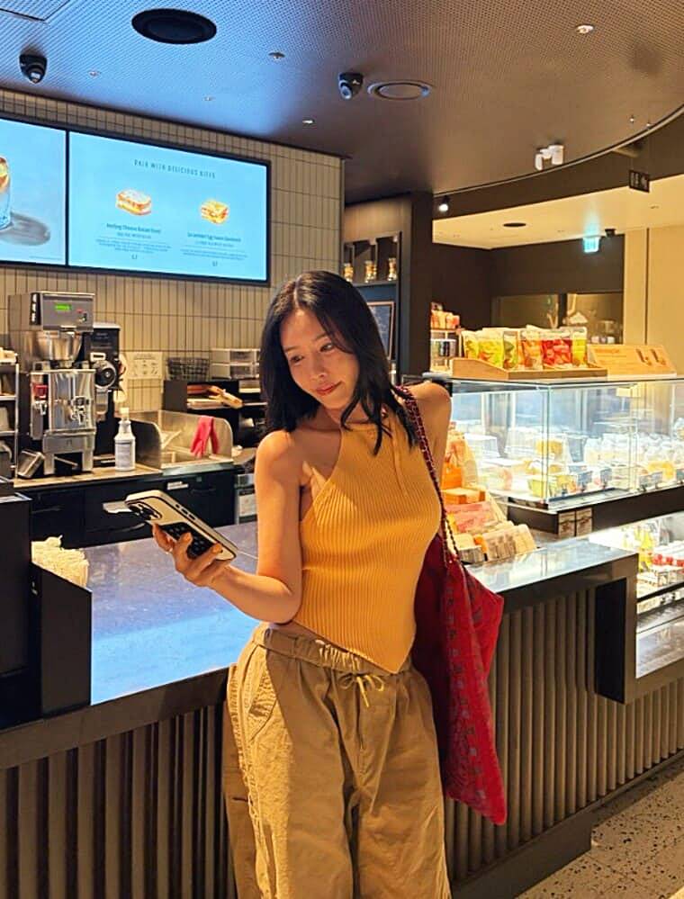1세대-인플루언서-이주희-아브-컬렉션-대표