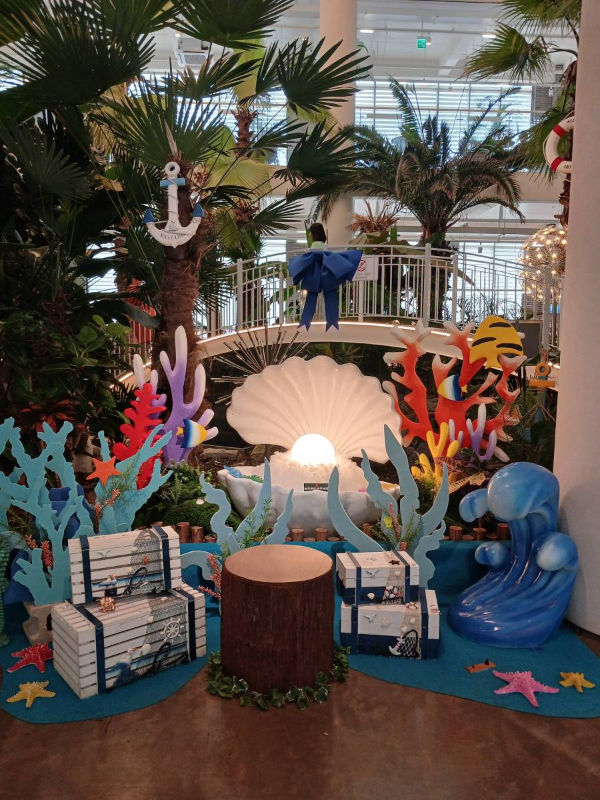 아웃팅스 1층 포토존