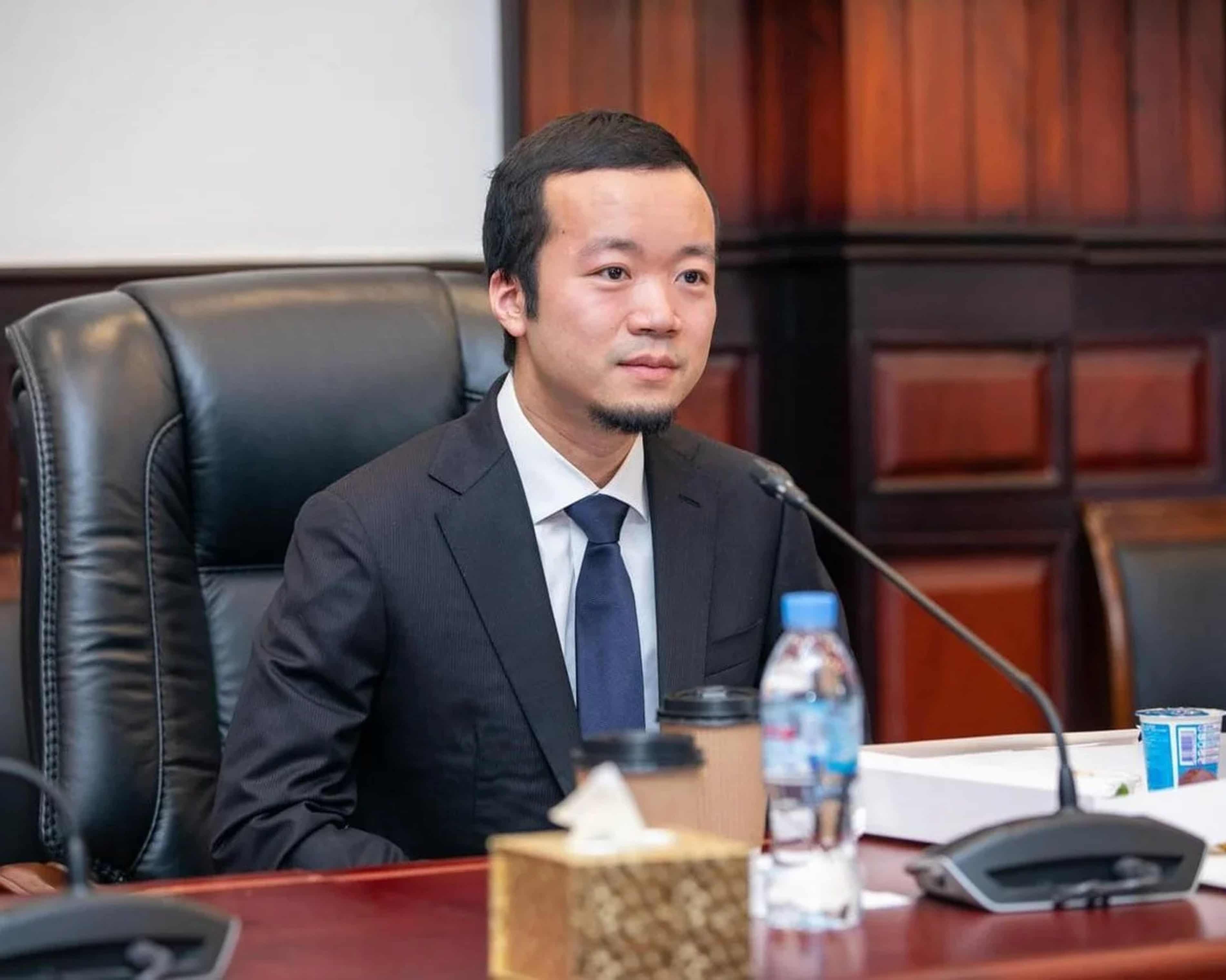 https://www.theguardian.com/world/2025/oct/17/chen-zhi-prince-group-cambodia-cyber-crime-sanctioned?utm_source=chatgpt.com