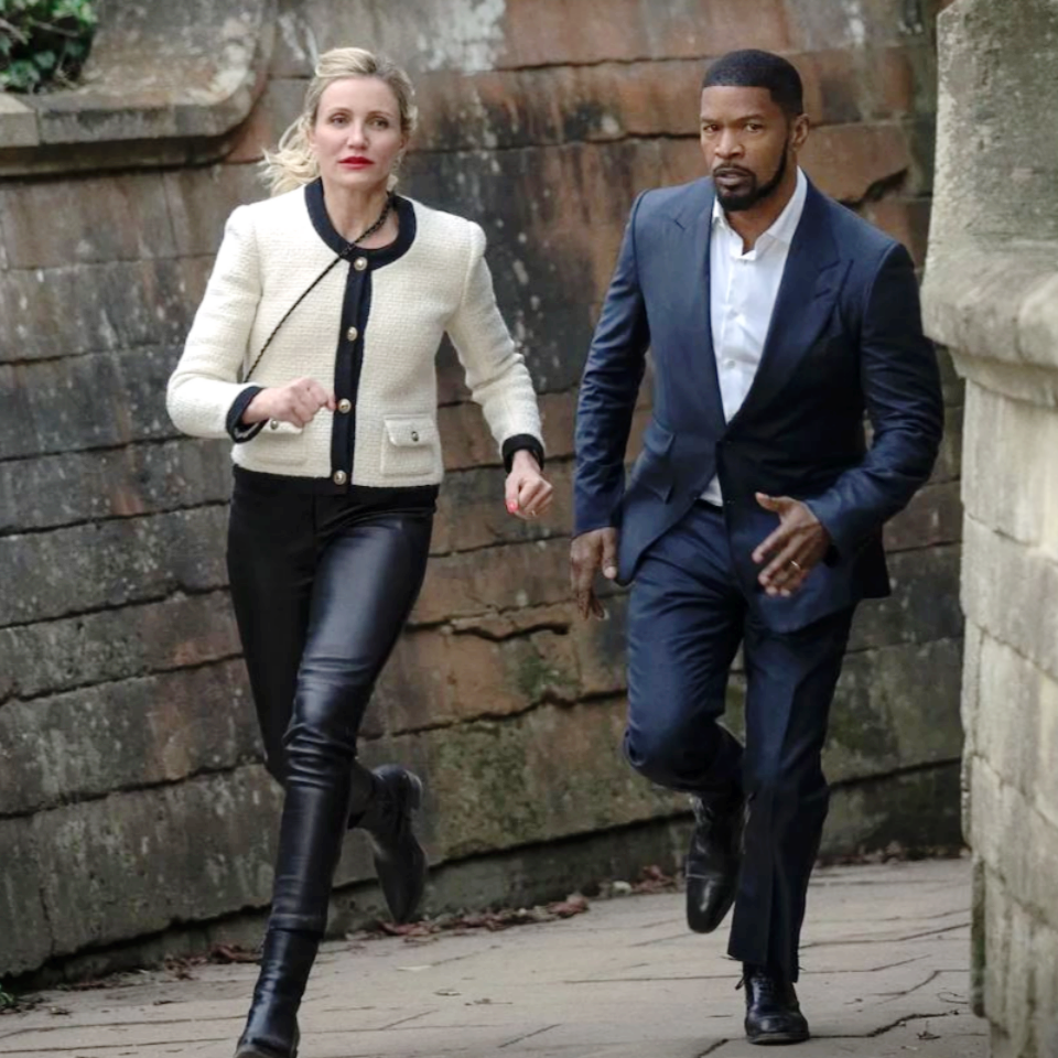 백인액션의 한 장면