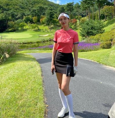 경이로운 소문 비서 배우