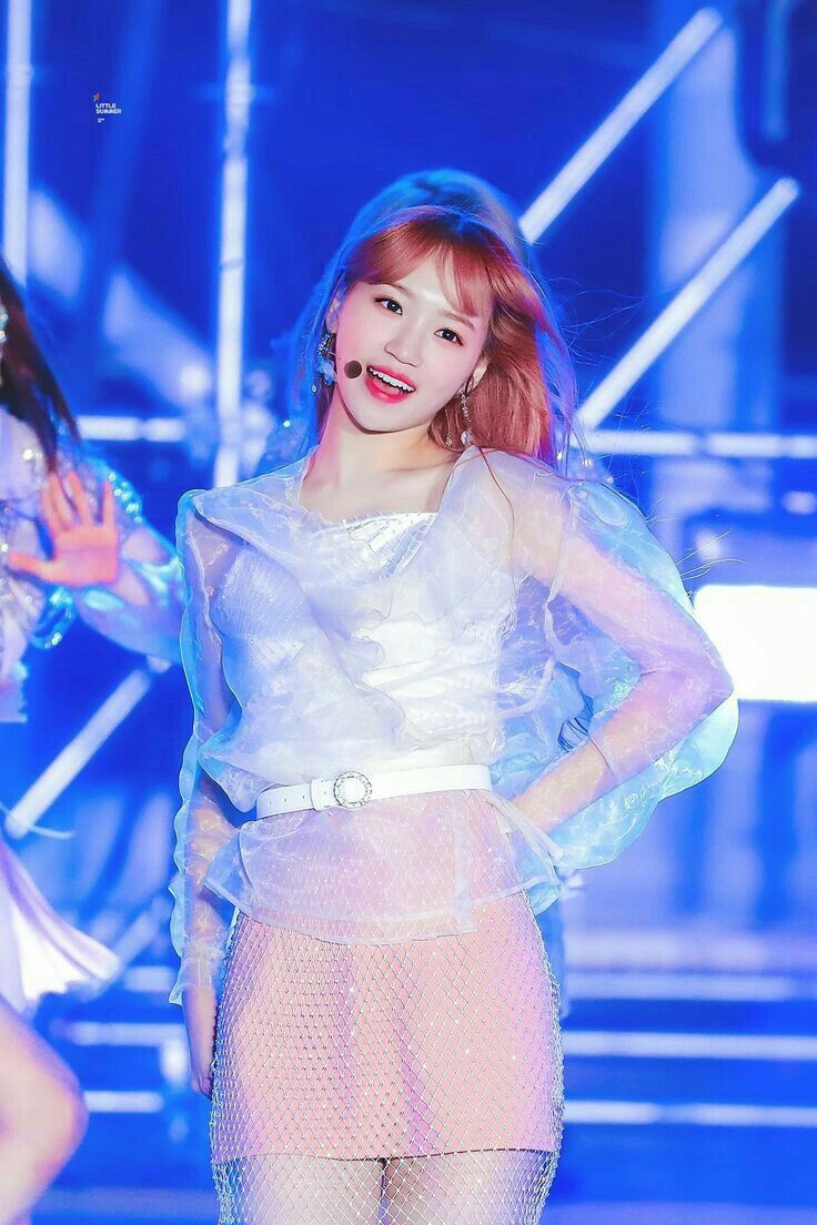 김채원 사진 모음 김채원 사진 모음