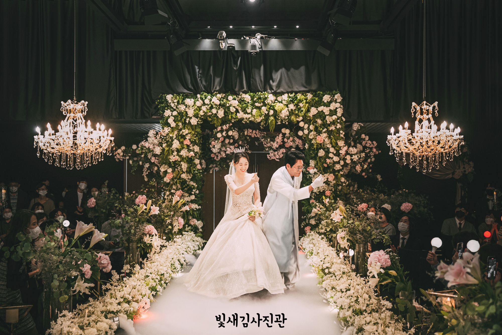 수원 디에스컨벤션 본식스냅 추천 8