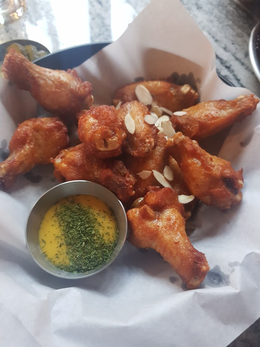 광진구 건대입구역 맛집 엘루이 피자 리뷰 진한 피자 피맥 맛집