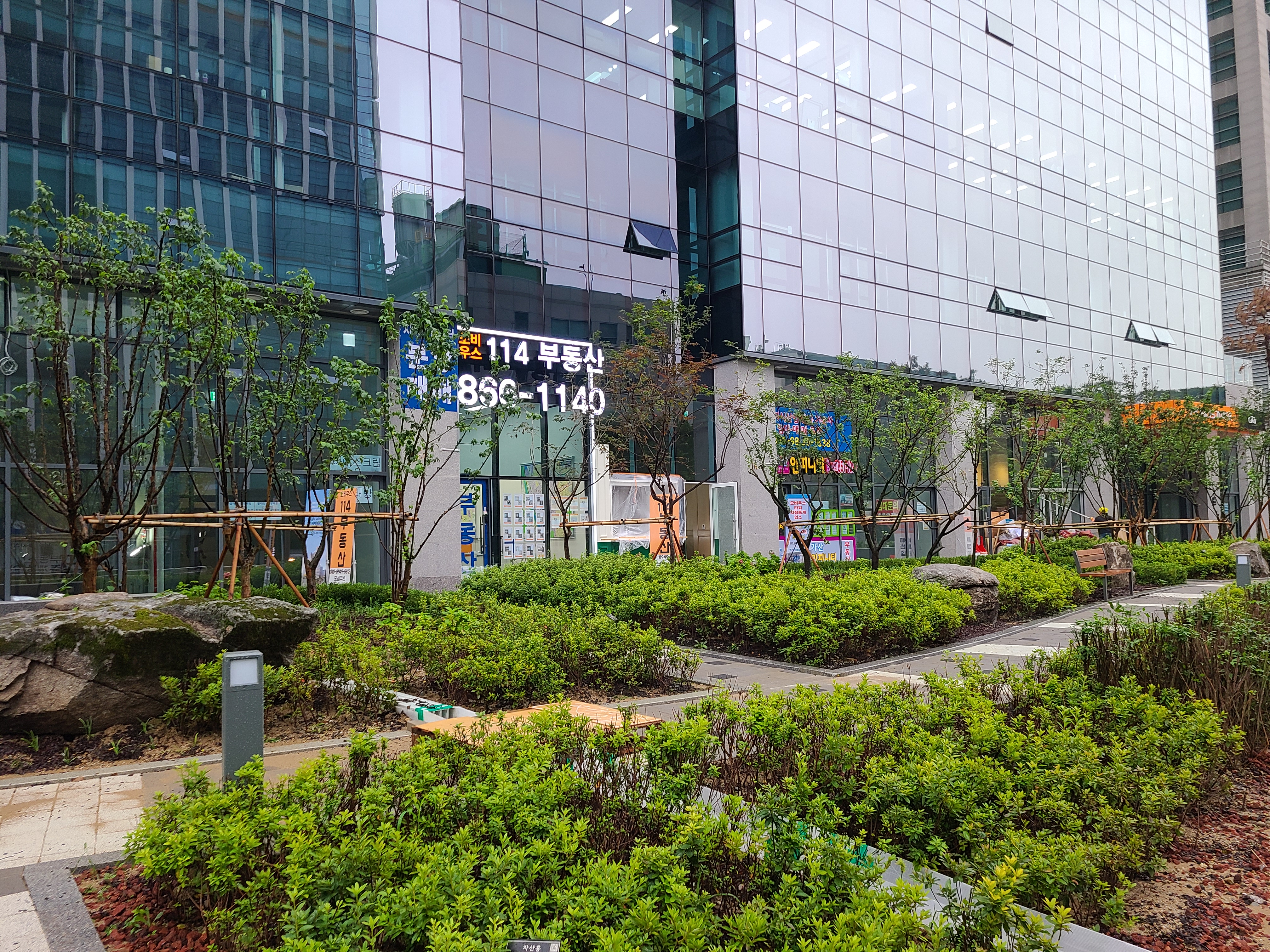 가산모비우스타워 외관 및 주변환경4