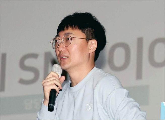 충주맨 김선태 프로필 총정리: 퇴사 이유&middot;나이&middot;학력&middot;집안&hellip;6급 초고속 승진 비화(라디오 스타)