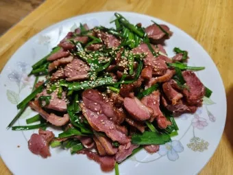 오리훈제 맛있게 먹는 법과 어울리는 재료 추천 정리_5