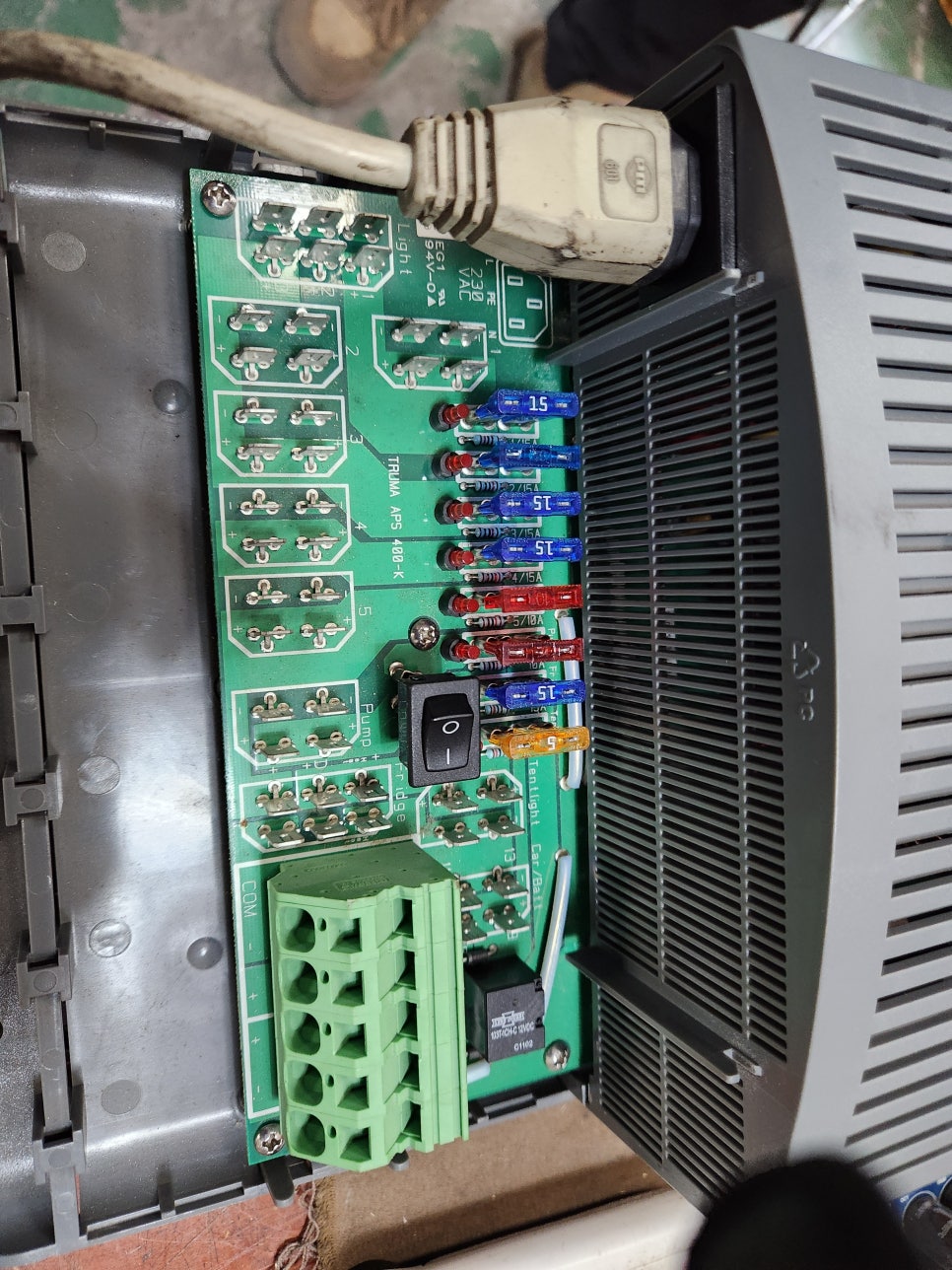 TRUMA 카라반 파워서플라이 APS 400-K 정상 작동 수리 완료 by 메트영남