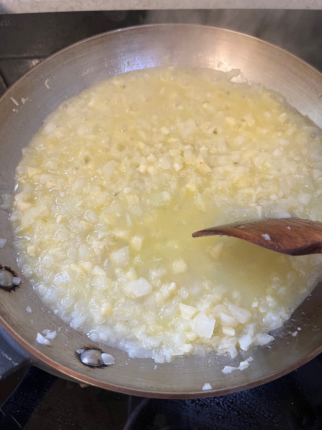 다진마늘과-양파볶기