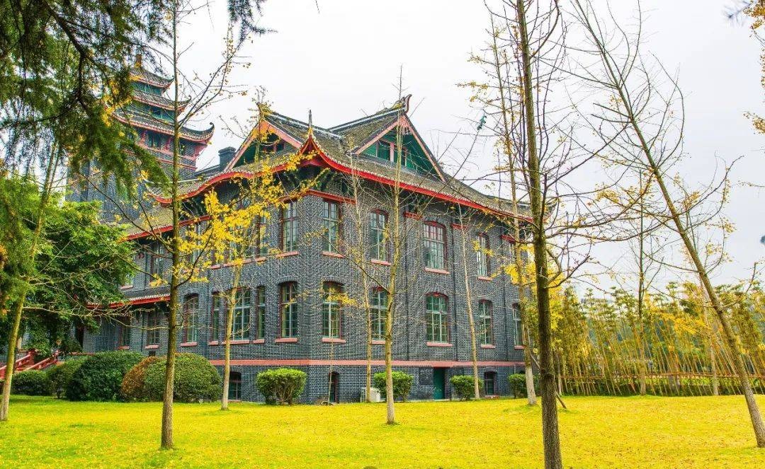 중국 서부 소재 대학 등록금 관련 사진