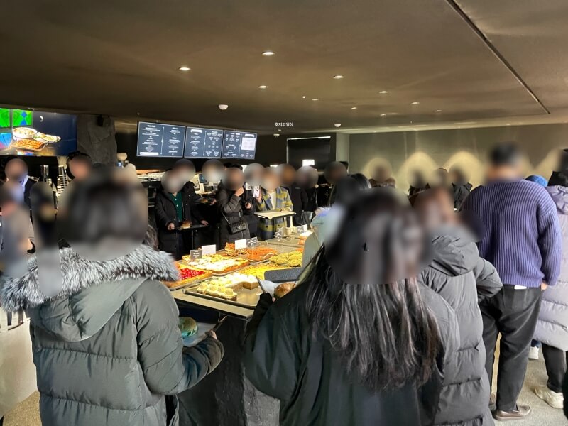 인천 영종도 을왕리 신상 핫플 카페 메이드림 1층 내부