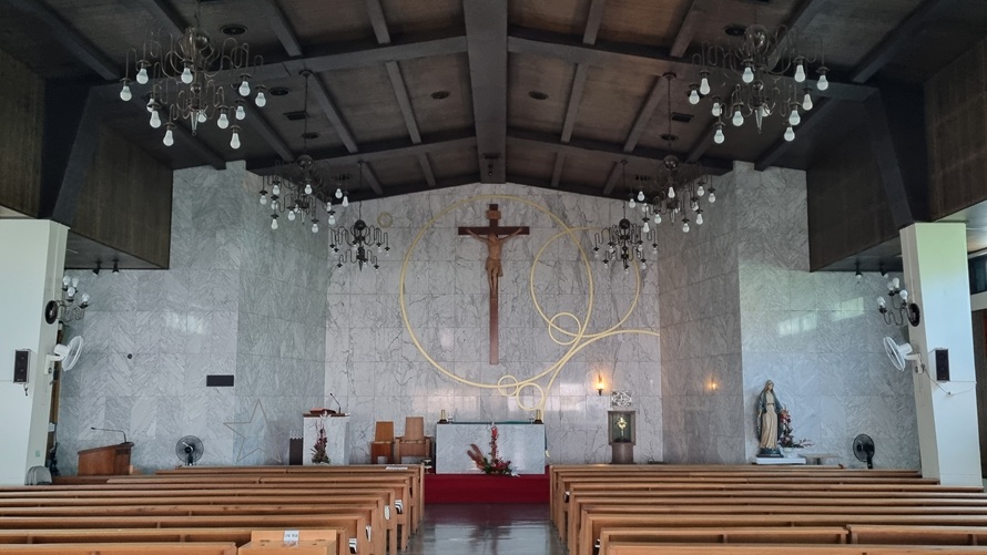 서대문성당 제대, 제단, 십자고상 사진