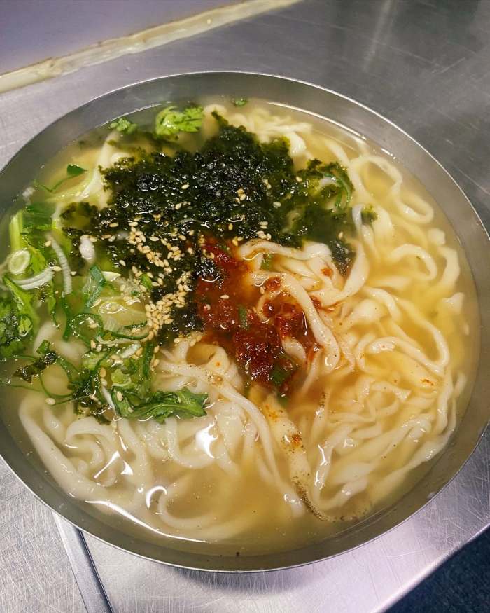 6시내고향 김해 동상시장 칼국수 수제비 칼제비 맛집 오늘 방송 추천 
