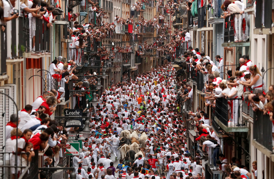 스페인 파암플로나의 산페르민 축제 (San Fermín Festival)