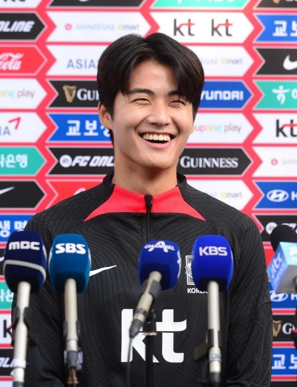 설영우 축구선수 프로필 나이 여자친구 홍명보