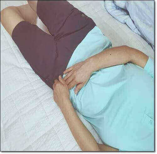 심한 복통을 유발한 요로결석