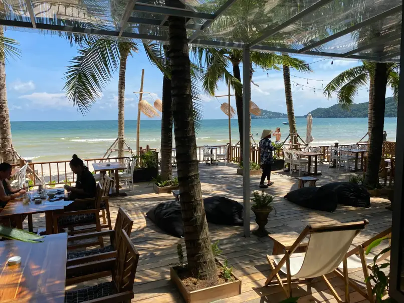 푸꾸옥 JW메리어트 Red Rum vs Istanbul Beach Club 피자 비교 테이크아웃해서 수영장에서 먹기