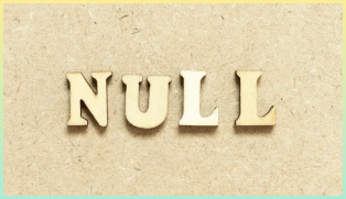 귀하게 표시된 NULL문자. 황금 효과로 NULL이 얼마나 중요한지 표현해주는 사진