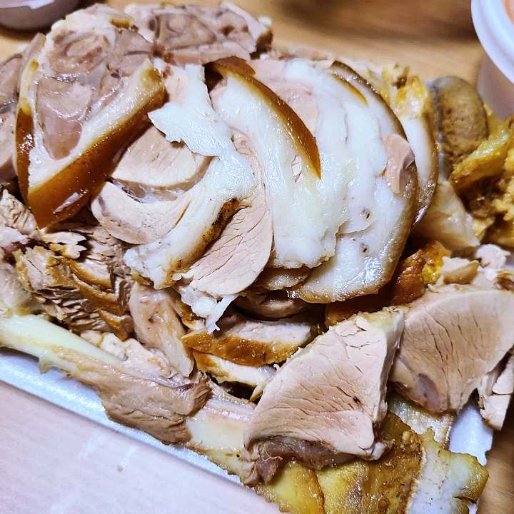 6시내고향 강원 춘천 족발 고향정가게 고향노포 왕족발 매콤 비빔국수 잔치국수 맛집 오늘 방송 추천