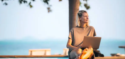 디지털 노마드란? 온라인으로 자유롭게 일하는 시대의 라이프형 직업