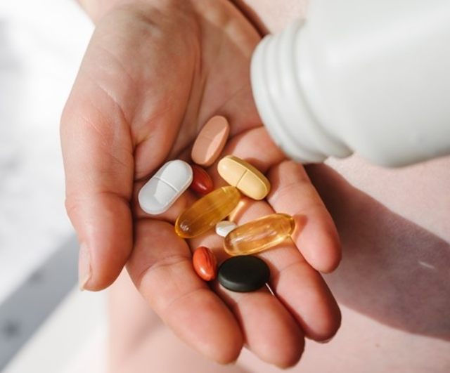 같이 먹으면 좋은 영양제 조합