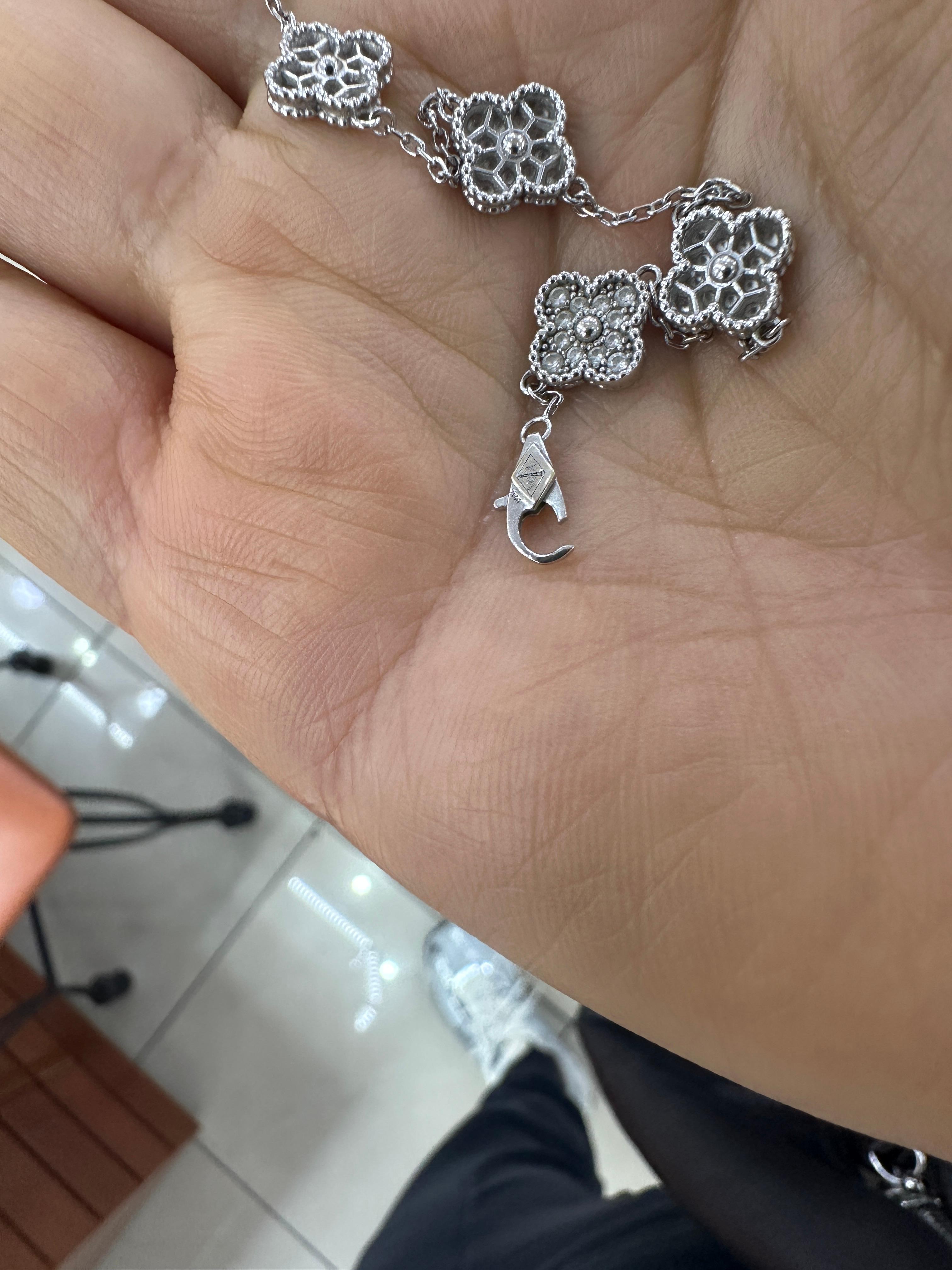 강남 귀금속타운 백화점 팔찌 수선부터 알짜 쇼핑