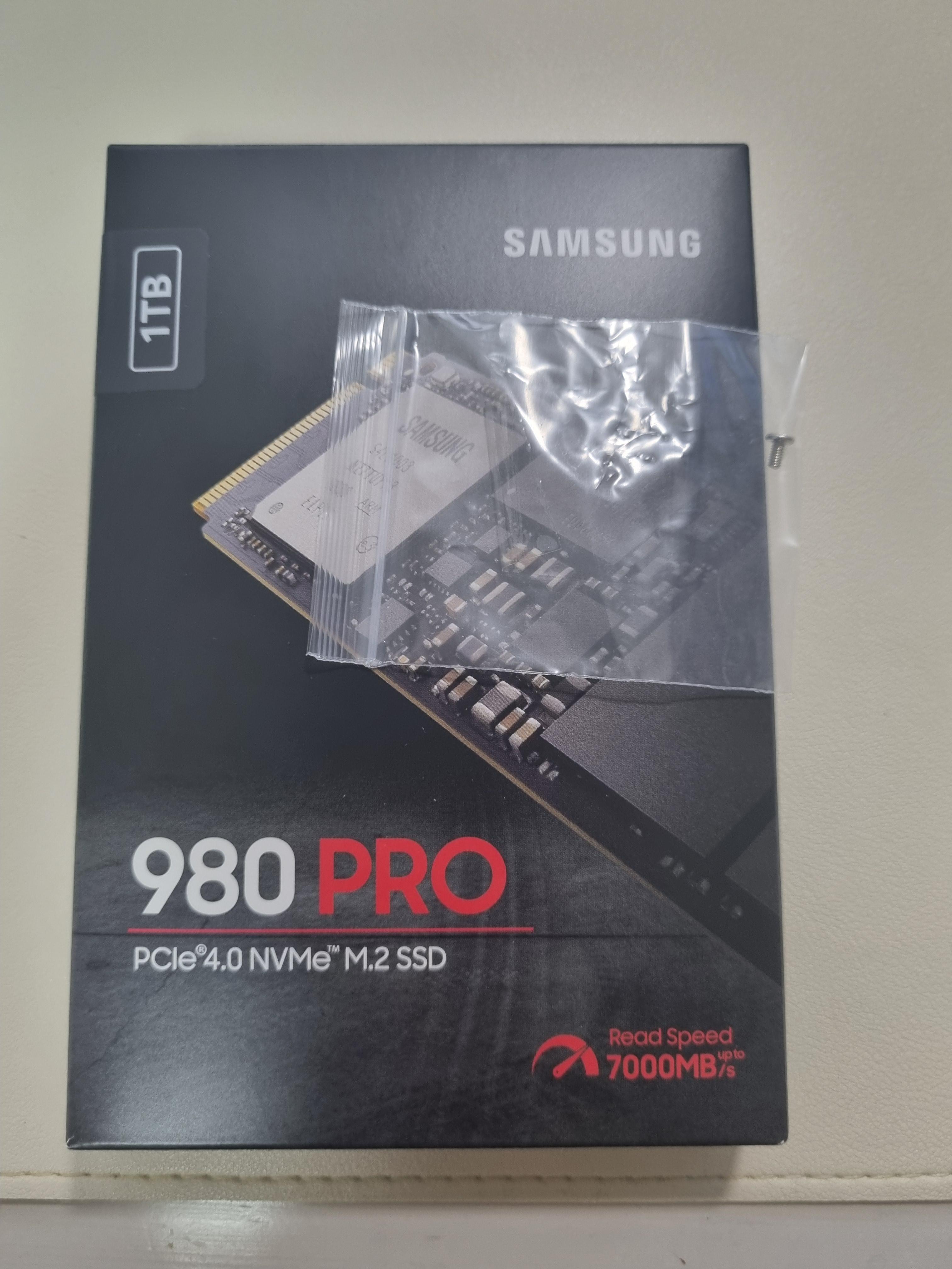 980 PRO 박스 사진
