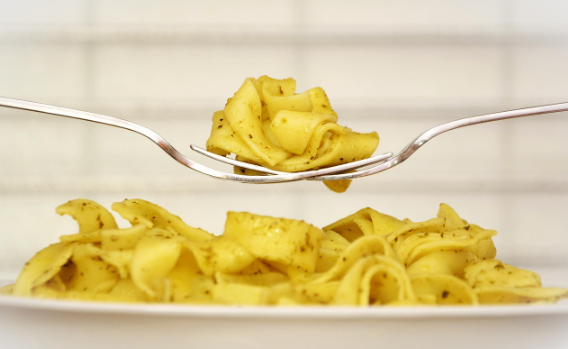 1인 가구의 소비는 어떻게 다를까 &ndash; 고립과 맞바꾼 편리함의 대가