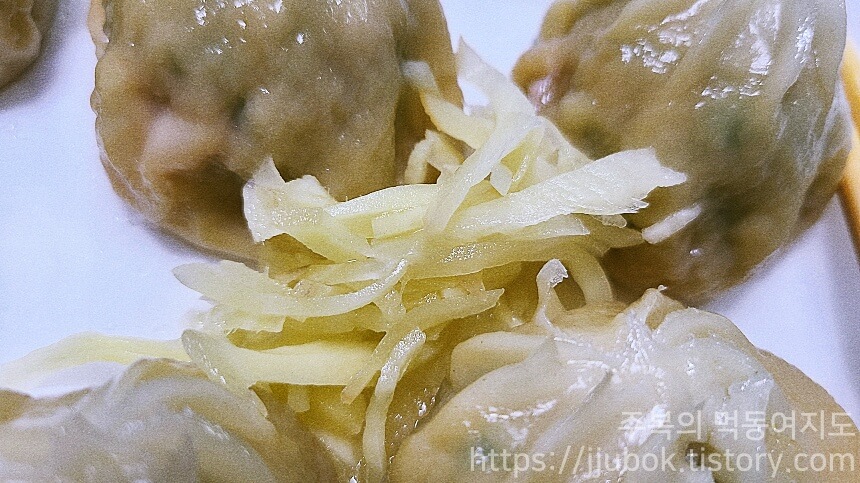 원보-샤오롱바오-밑반찬-생강
