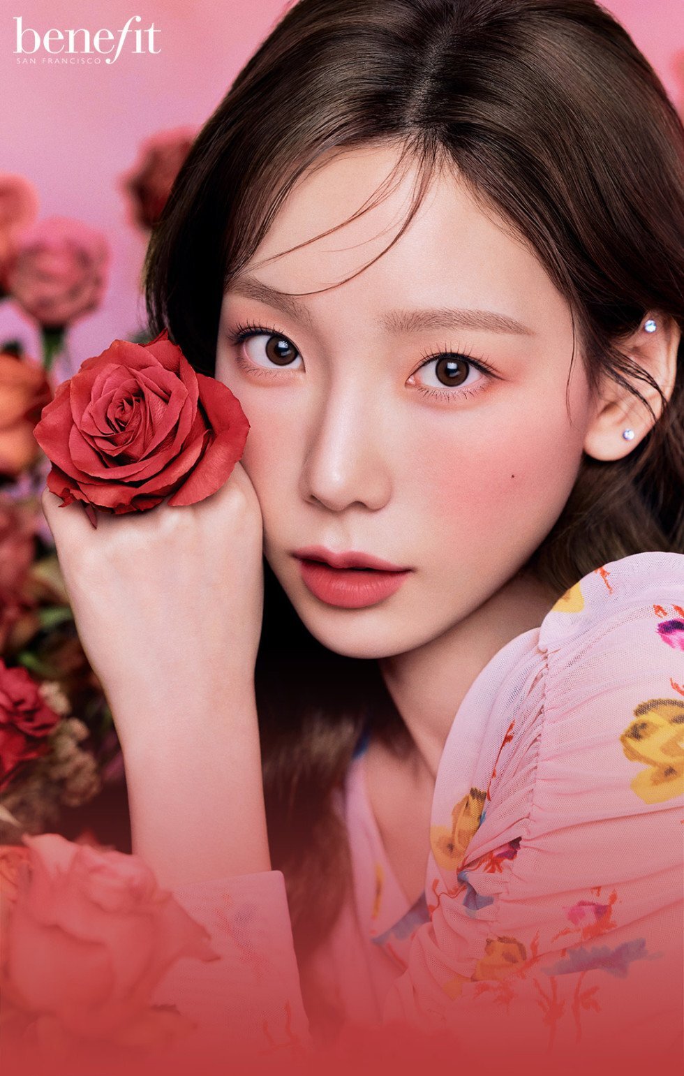 태연 글로벌 메이크업 브랜드 '베네피트' 뮤즈 발탁