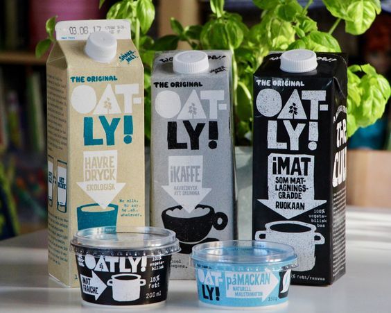 우유 대체품이 아니라고 밝혀진 식물성 음료