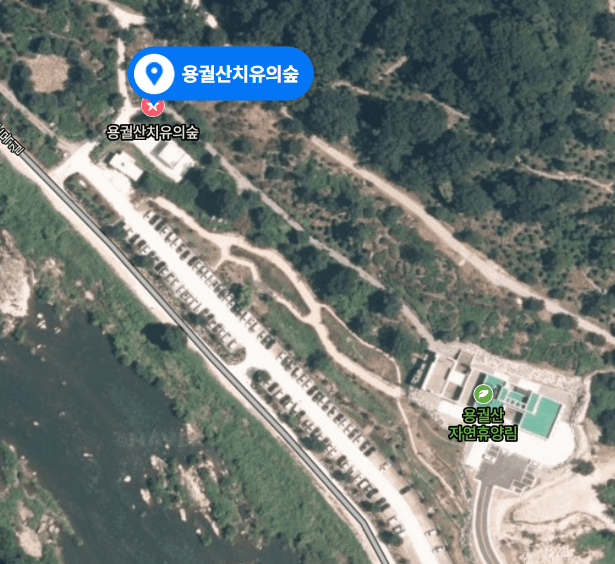 용궐산 하늘길 주차장