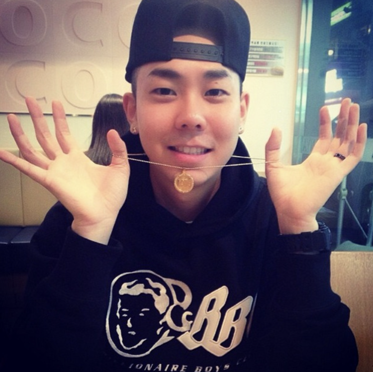 로꼬 일상 셀카