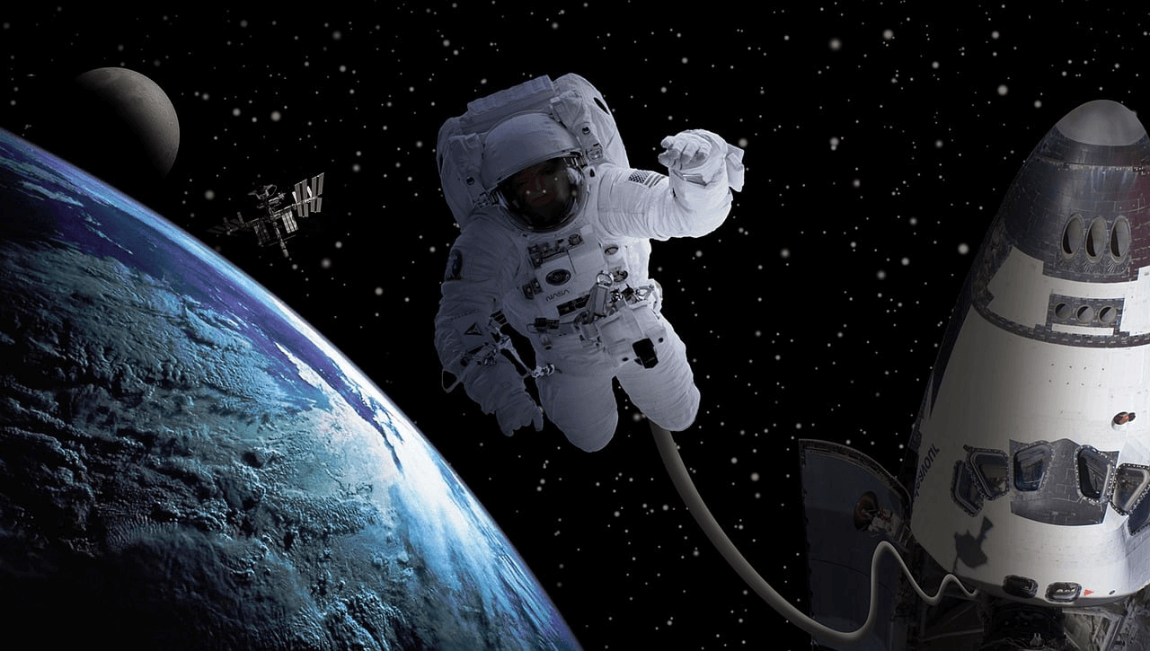 우주 비행사 우주 유영