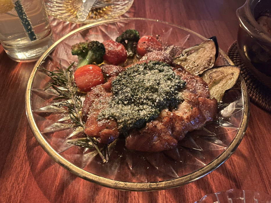 메인메뉴 고급스러운 비주얼