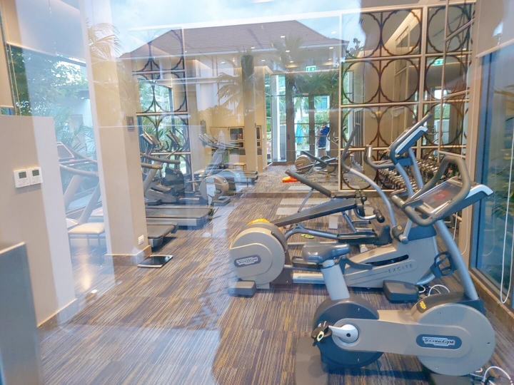 방콕호텔추천유사톤호텔헬스장