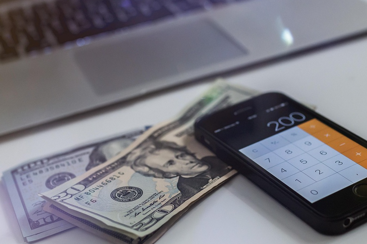 중년 이후&amp;#44; 가장 먼저 지켜야 할 자산은 통장이 아닙니다