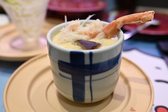 아보카도 베이컨 달걀 컵 관련 이미지