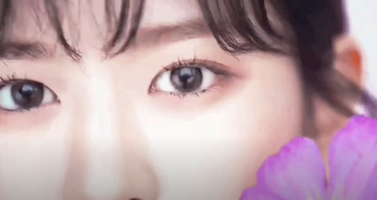 맑은 눈 안유진