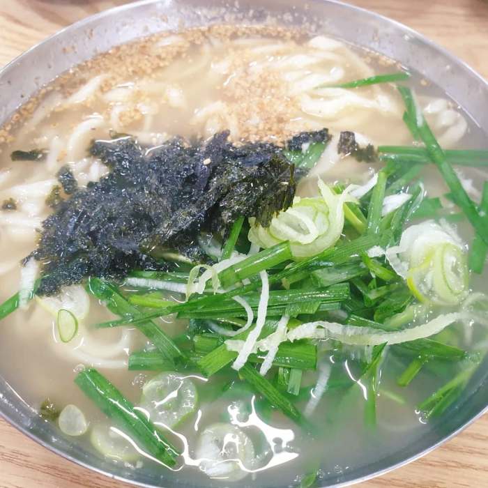 6시내고향 김해 동상시장 칼국수 수제비 칼제비 맛집 오늘 방송 추천