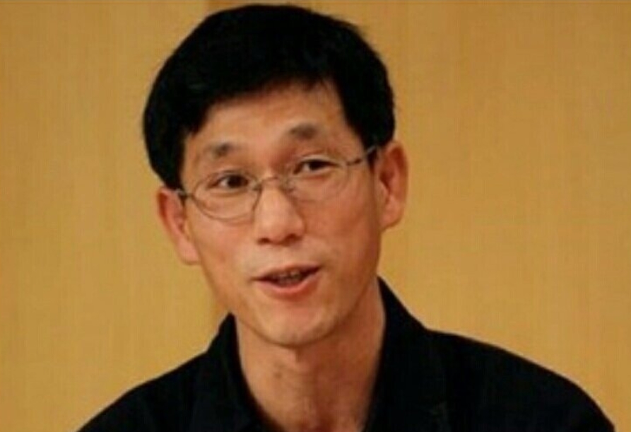 진중권 안경