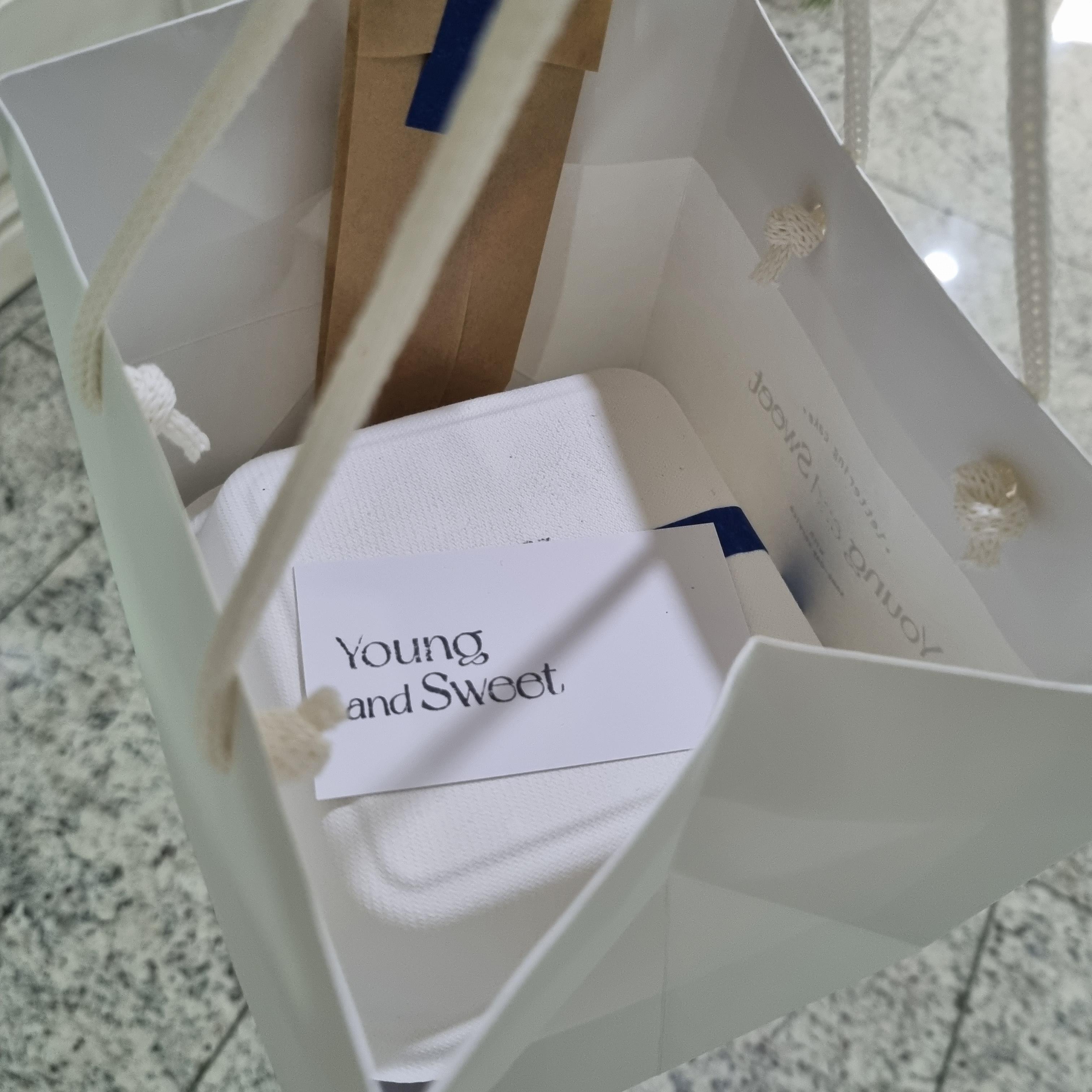 용산 레터링 케이크