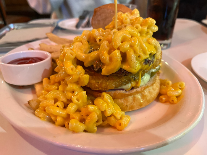 맥앤 치즈 존맛탱 버거