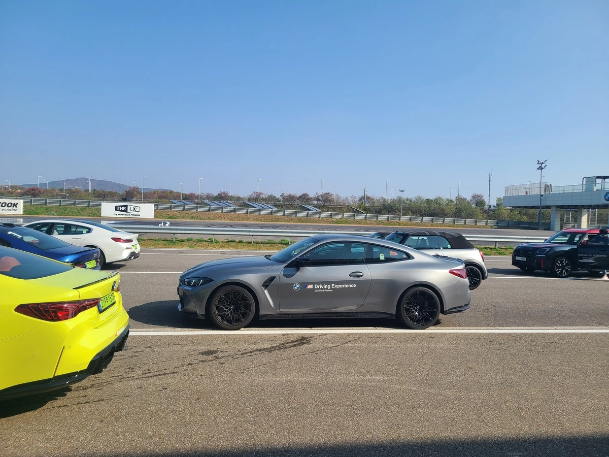 BMW M4
