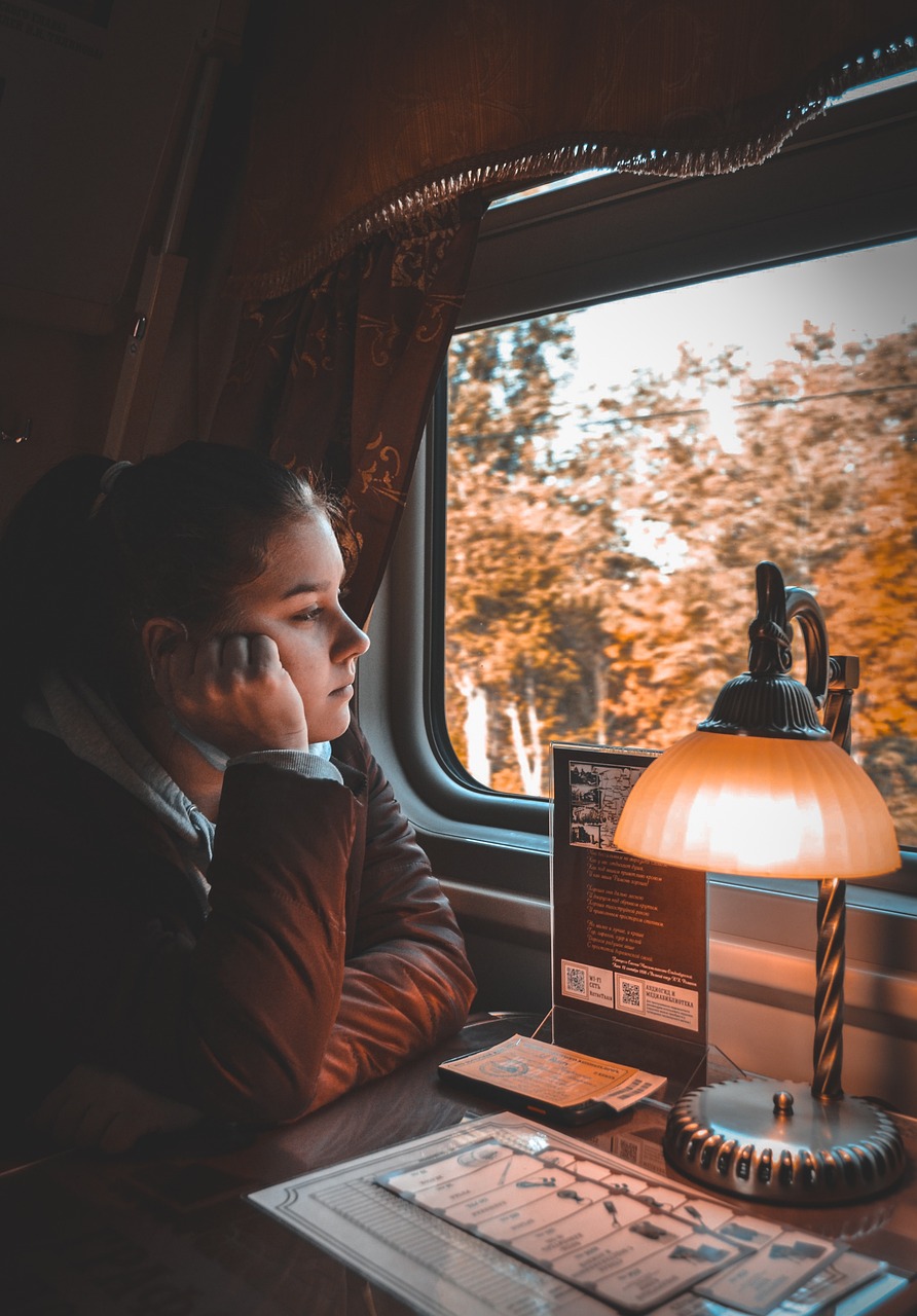 혼자 떠나는 30대 여성 기차 여행 관련 사진