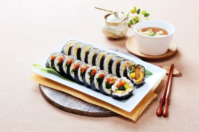 여름철 김밥 쌀 때 식중독 예방하는 방법 꿀팁