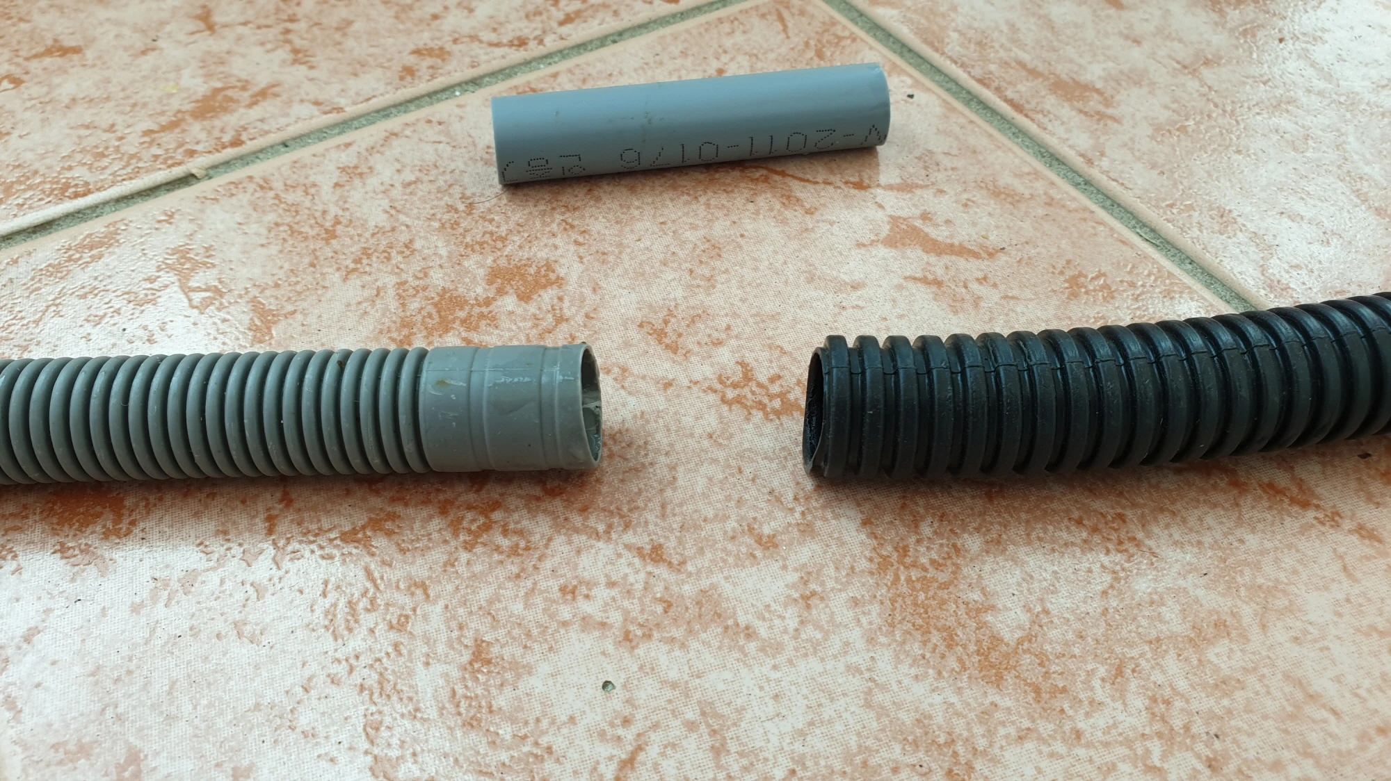 에어컨 물호스 연결 방법