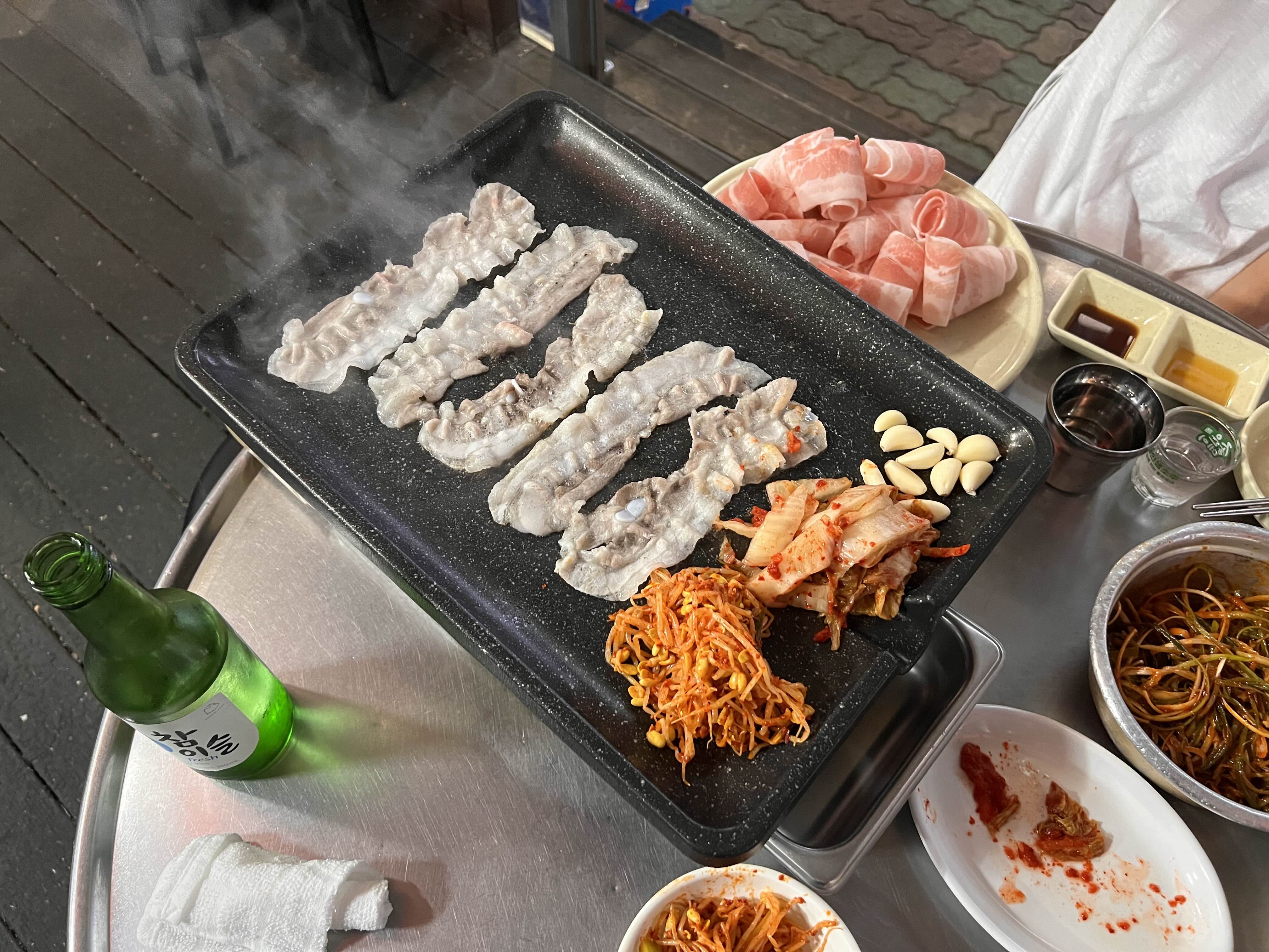 비가와도 날이 좋아도 생각나는 냉삼