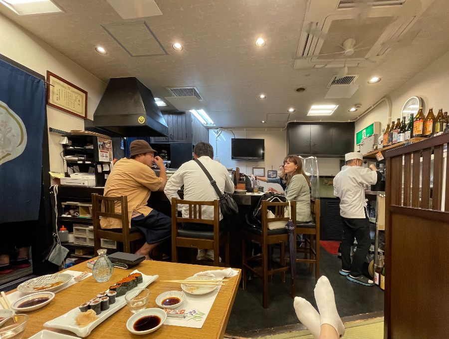 스시 이나호 식당전경